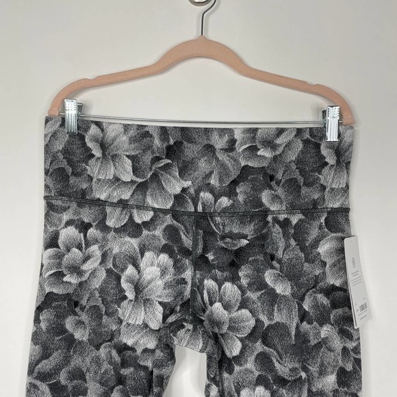 Athleta Elation Textured Tight Chakra Floral Black/ Seasalt 1X - Picture 4 of 15